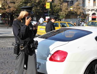 II. pil&iacute;ř se vyplat&iacute; mlad&yacute;m, star&scaron;&iacute;m s vy&scaron;&scaron;&iacute;m př&iacute;jmem a policistům