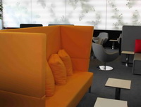 Nejlep&scaron;&iacute; banka a poji&scaron;ťovna - v&yacute;zkum - ochota - vstř&iacute;cnost - kvalita - profesionalita