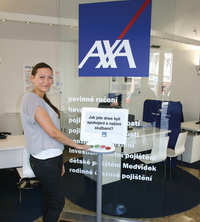 Co je nového u AXA a Allianz pojišťovny? Měření spokojenosti a nové telefonní číslo. Na snímku přístroj HappyOrNot.