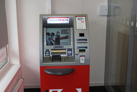 Inteligentní bankomat UniCredit Bank