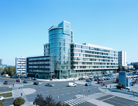 Česk&aacute; spořitelna - ČS nemovitostn&iacute; fond koupil budovu Trianon za 1,35 miliardy Kč. Na sn&iacute;mku: Multifunkčn&iacute; budova Trianon na Praze 4