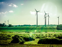 Chcete investovat pro vysoký výnos, ale s nízkým rizikem? Zkuste zelené investice. Na snímku větrné elektrárny.