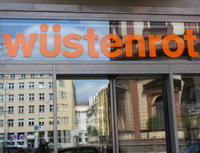 Hypoteční banka Wüstenrot nabízí svým klientům Vánoční hypotéku. Na snímku pobočka Wüstenrot
