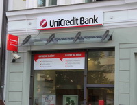 Při převeden&iacute; &uacute;věru k&nbsp;UniCredit Bank můžete z&iacute;skat bonus 3 000 Kč. Na&nbsp;sn&iacute;mku pobočka UniCreditBank.