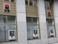 Komerčn&iacute; banka - placen&iacute; mobiln&iacute;m telefonem s&nbsp;NFC technologi&iacute;