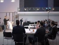 Snímek z konference Čas digitálních týmu, první zleva Aleš Michl